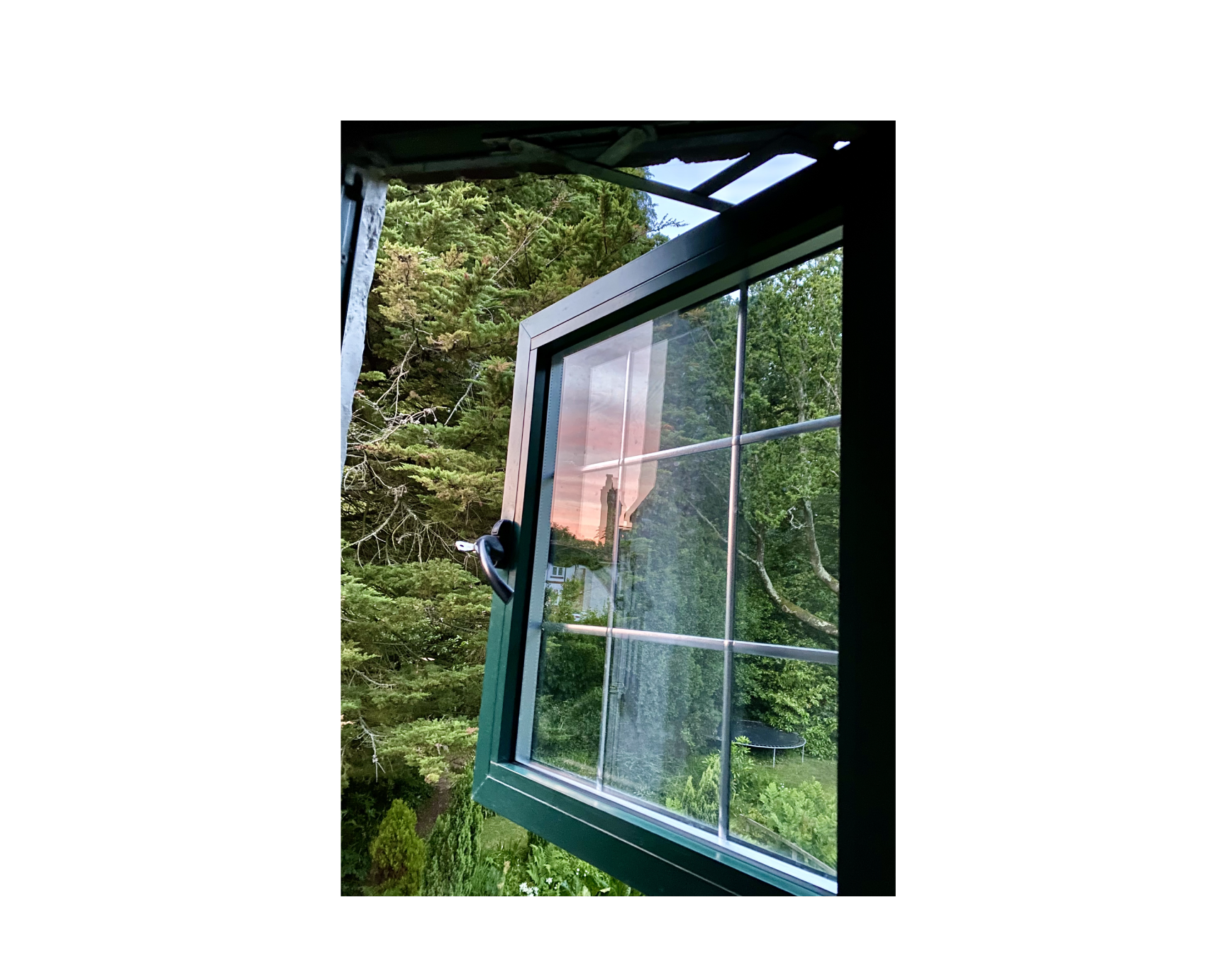 Bassett Close, No. 9